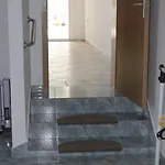 Grande شقة